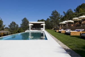 luxury villa for sale