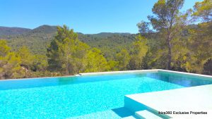 Villa Pool ibiza